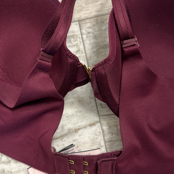 VS bra - Picture 2 of 3